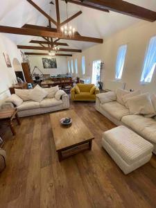 The Old Hay Barn - Games Room, Gym, Sleeps 8