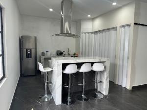 Quinta privada con alberca y espacios amplios