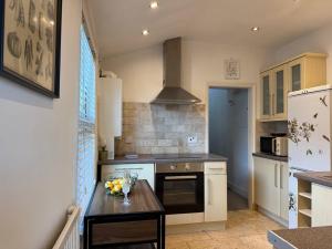 Plumstead Pied-à-Terre - Your Stylish Urban Retreat