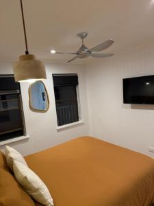 Waters Edge - Dunbar Court - Central Location