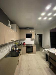 Видовая квартира у парка Победы