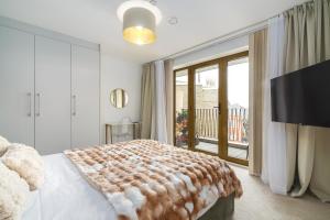 New 2bd Willesden Oxford St, Wembley, Jubilee line