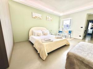 Gold Apartment Statuto