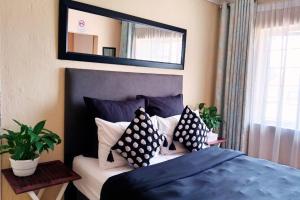 Budget Stays at Olivia Pines Guesthouse