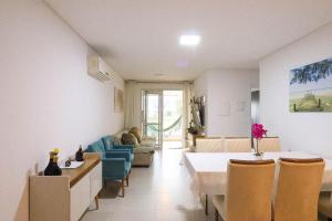 Lindo apartamento à 200m da praia - LU01H