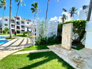 Radiant Realm Residence Free Parking BBQ Central los Corales