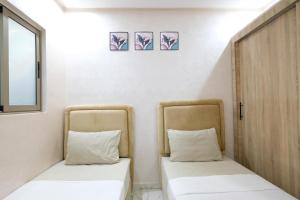 Riad Bollywood- International