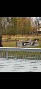 Home in Arrowhead Lake Pocono PA - Lake Access, Hot Tub, Fire Pit, and Amenities Included