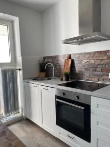 Yachtpanorama Weser und Yachthafenblick 1 Zi 7OG