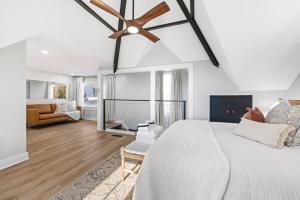 Skyline Retreat Luxury Mountain Escape wHot Tub