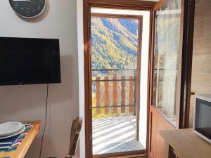 Near the Cable Cars with Views of the Lake