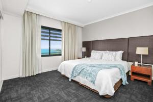 Resort-Style 3-Bedroom Getaway with King Beds & Private Pool