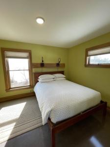 Family-Friendly Cabin Rental for a Farm Getaway near Woodstock, Vermont