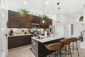 5 mins to Downtown - Houston Rodeo - Sleeps 7