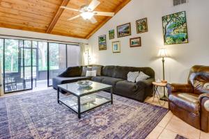5 Mi to Anna Maria Island: Apt w Pool Access!