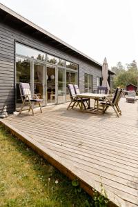 Architect Design With Natures Touch In Forest