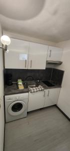 Chambre avec lit double proche centre ville