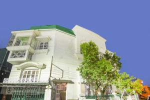 Hotel O RS Guest House