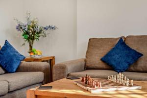 The Milton Smart Spacious 3-Bed Bournemouth Apartment