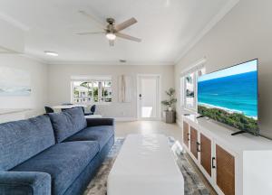 Waterfront Intercoastal, Walk to the Beach, Pool & Hot Tub, Watch the Boats