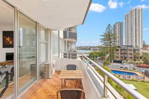 Studio Surfers | Affordable & Relaxed Vibes