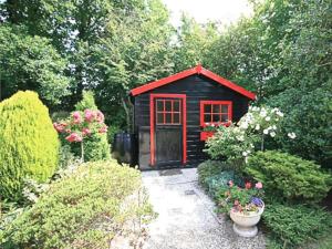 Holiday house in ouddorp with 2 bedrooms