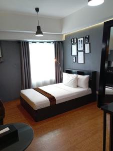 Studio unit at The Beacon Makati near Greenbelt