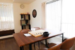 Lucky Clover Spacious Entire House for 9 Direct to Namba Ideal for Families and Groups Fully Equipped