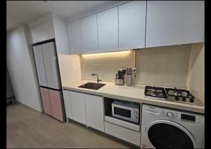 강남 중심 코엑스 인근 하이엔드 투룸 아파트