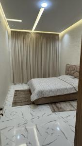 Calm Elegant Apartment City Center with Garage