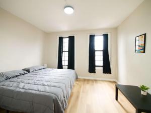 Bright 1BR Getaway Wi-Fi - mins to NYC