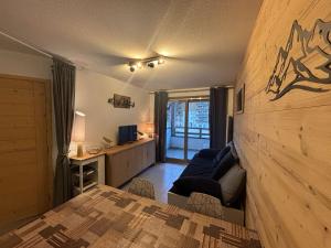 Appartement moderne 2 pièces au pied des pistes à Auris en Oisans - FR-1-297-355
