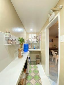 Laguno Hostel and Guest House