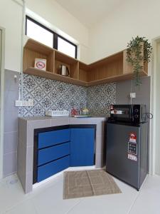 Radif Homestay Seri Iskandar#1