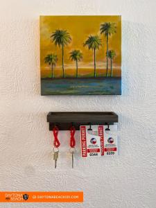 Salty Air, Happy Vibes! Daytona BrightHappy Studio