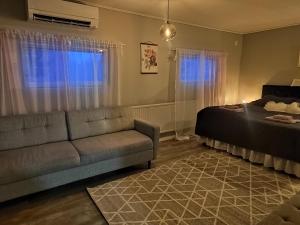 Happy husky home Rovaniemi