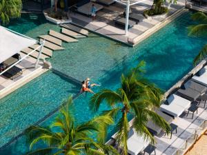 Hotel Tide Phuket Beachfront