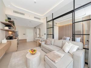 Stylish 1-Bedroom in Collective 2 - Dubai Hills