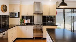 Bayview Beach House - Pet Friendly Holiday Home with a Pool - Holiday Yamba