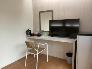 Salty Sand Krabi Hotel