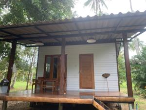 Baan Phuean Koh Kood