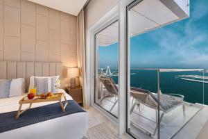 La Brisa Exclusive 3BHK at 1JBR Sea Palm Royal Atlantis Burj AlArab View with Private Beach and Pool By La Brisa Dubai