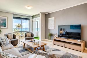 Camps Bay Seaside Beach View Apartment Palm Bay