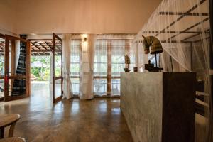 TROPICAL HOUSE - Jungleside Villa