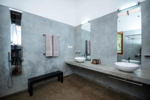 TROPICAL HOUSE - Jungleside Villa