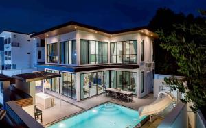 Walters House Pool Villa Pattaya