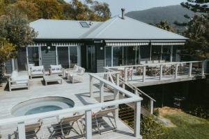 Cliffside - Luxury Oceanfront in Stanwell Park