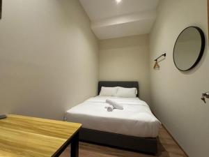 Swing & Pillows - CIQ Johor Bahru