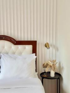 Suite Escapes at Brenthill Baguio w Balcony nr SM, Session Rd