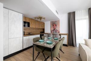 ONYX 57 - Elegant City Apartment in Bucharest